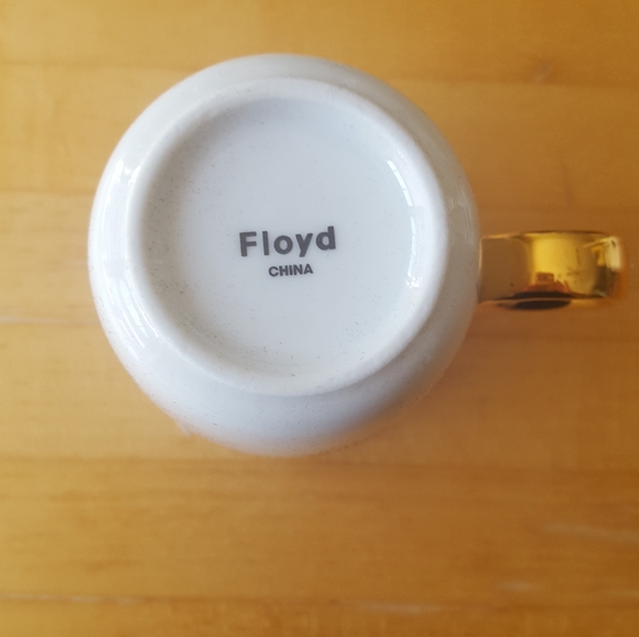 NIB. Fred and Friends mug - Picture 5 of 8